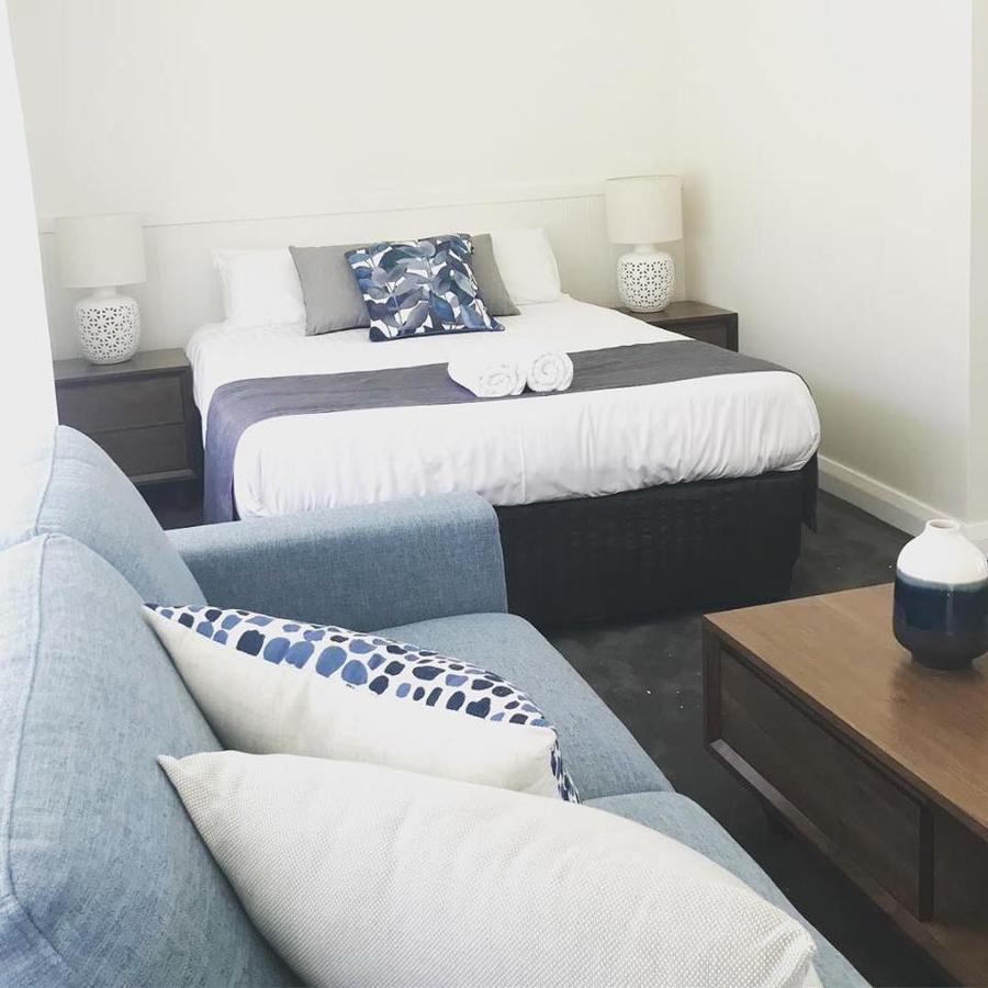 Blue Waters Hotel